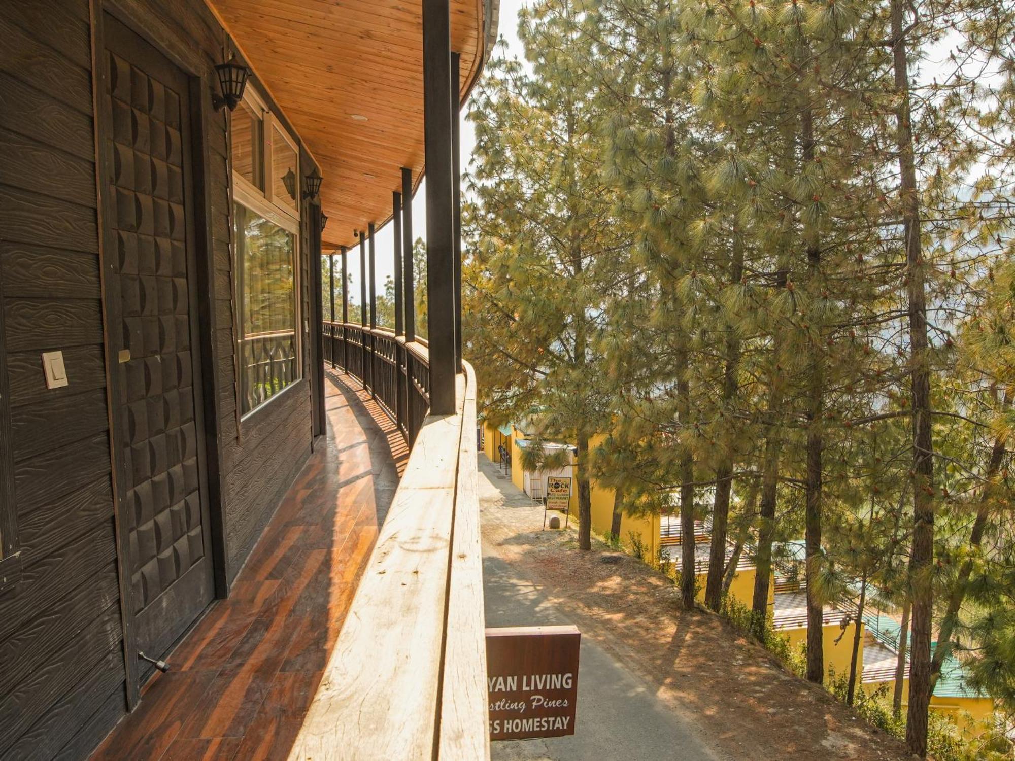 Thehimalayanliving Whistling Pines Hotel Mukteshwar Luaran gambar