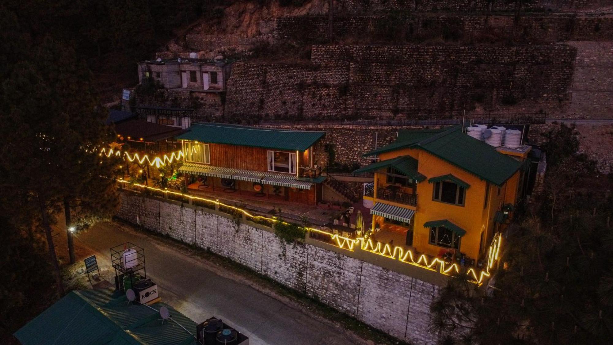 Thehimalayanliving Whistling Pines Hotel Mukteshwar Luaran gambar