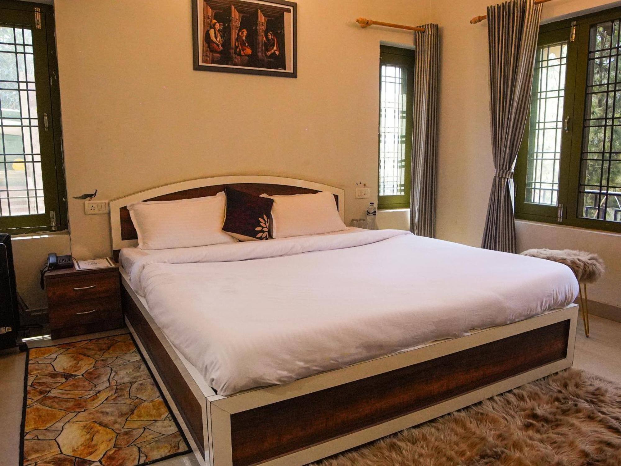 Thehimalayanliving Whistling Pines Hotel Mukteshwar Luaran gambar