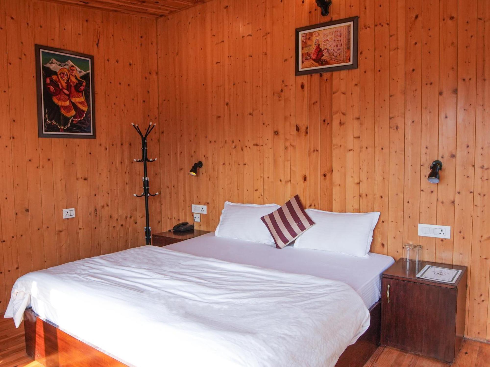 Thehimalayanliving Whistling Pines Hotel Mukteshwar Luaran gambar