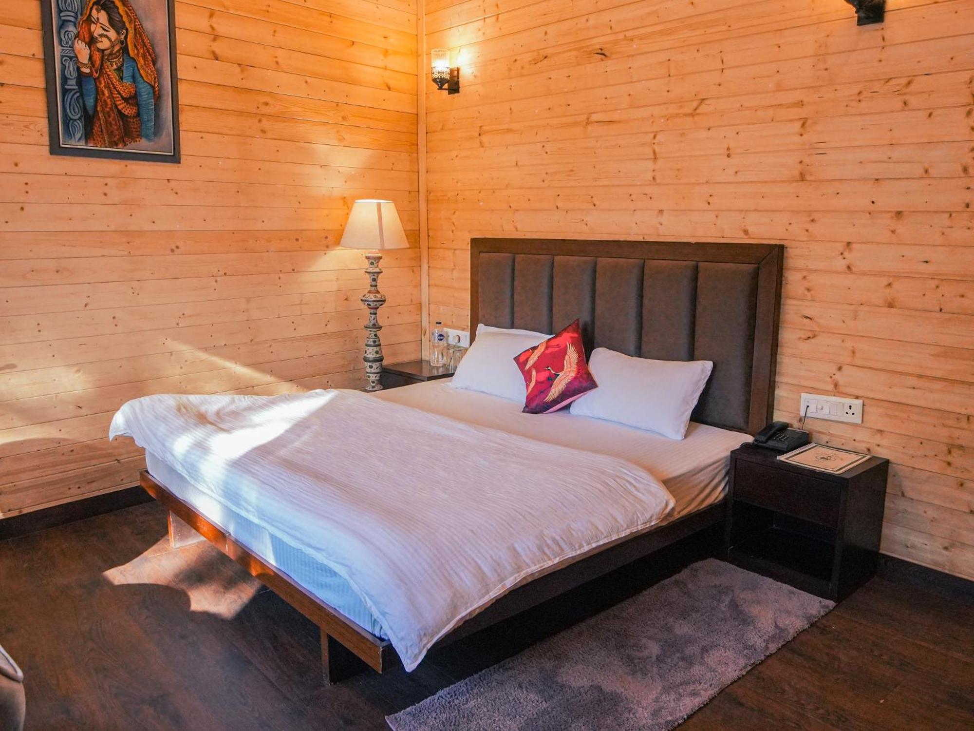 Thehimalayanliving Whistling Pines Hotel Mukteshwar Luaran gambar