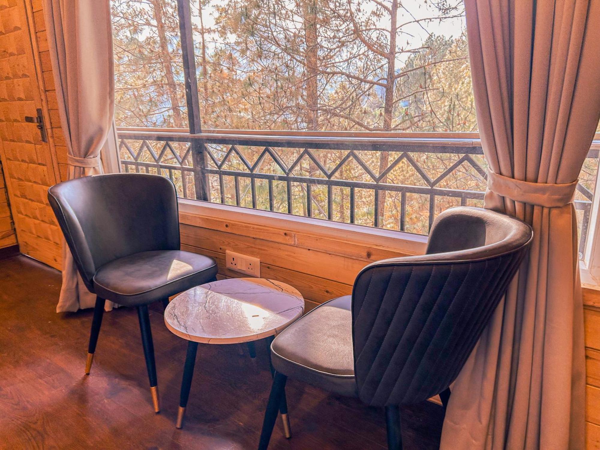 Thehimalayanliving Whistling Pines Hotel Mukteshwar Luaran gambar
