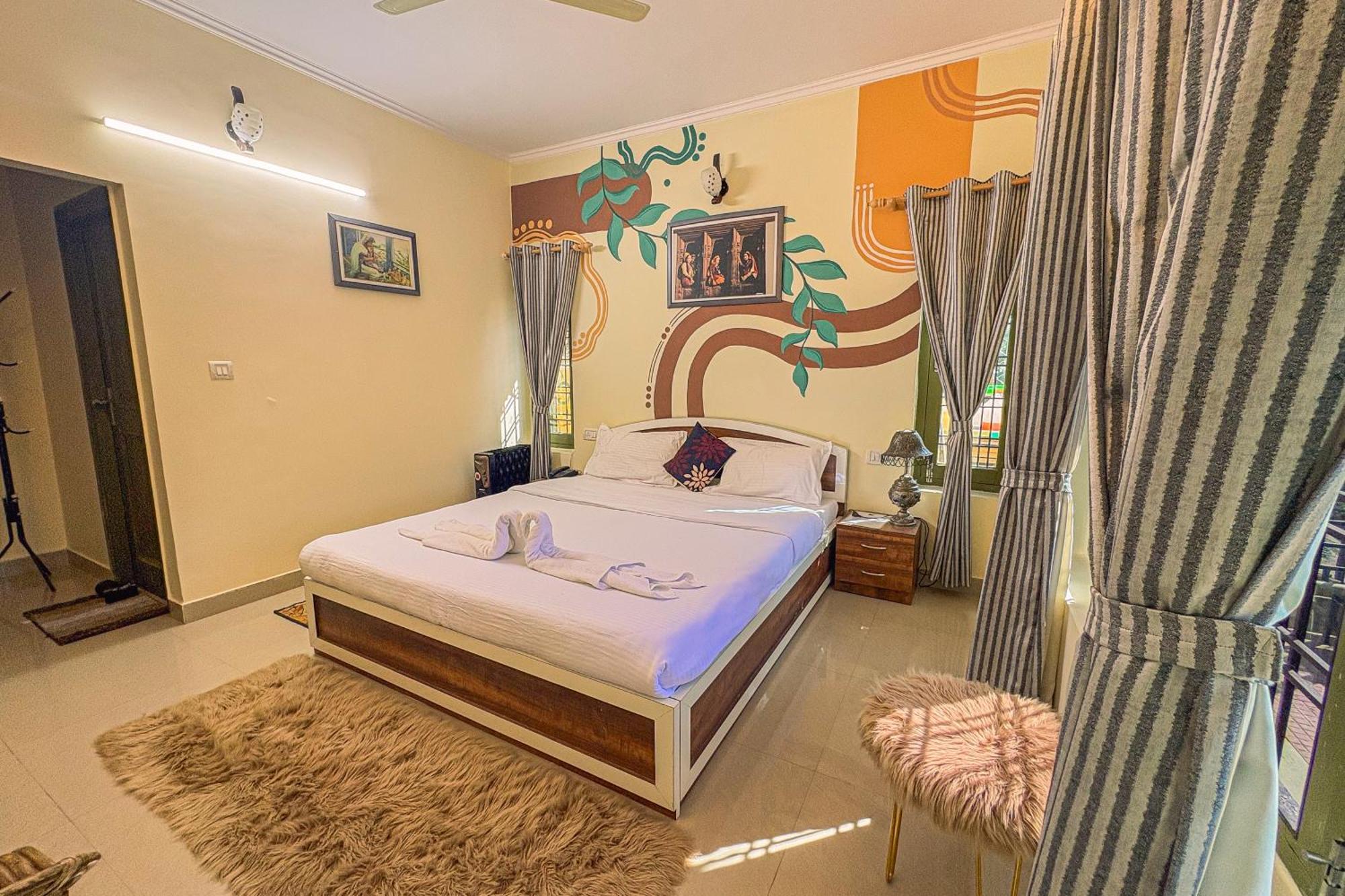 Thehimalayanliving Whistling Pines Hotel Mukteshwar Luaran gambar